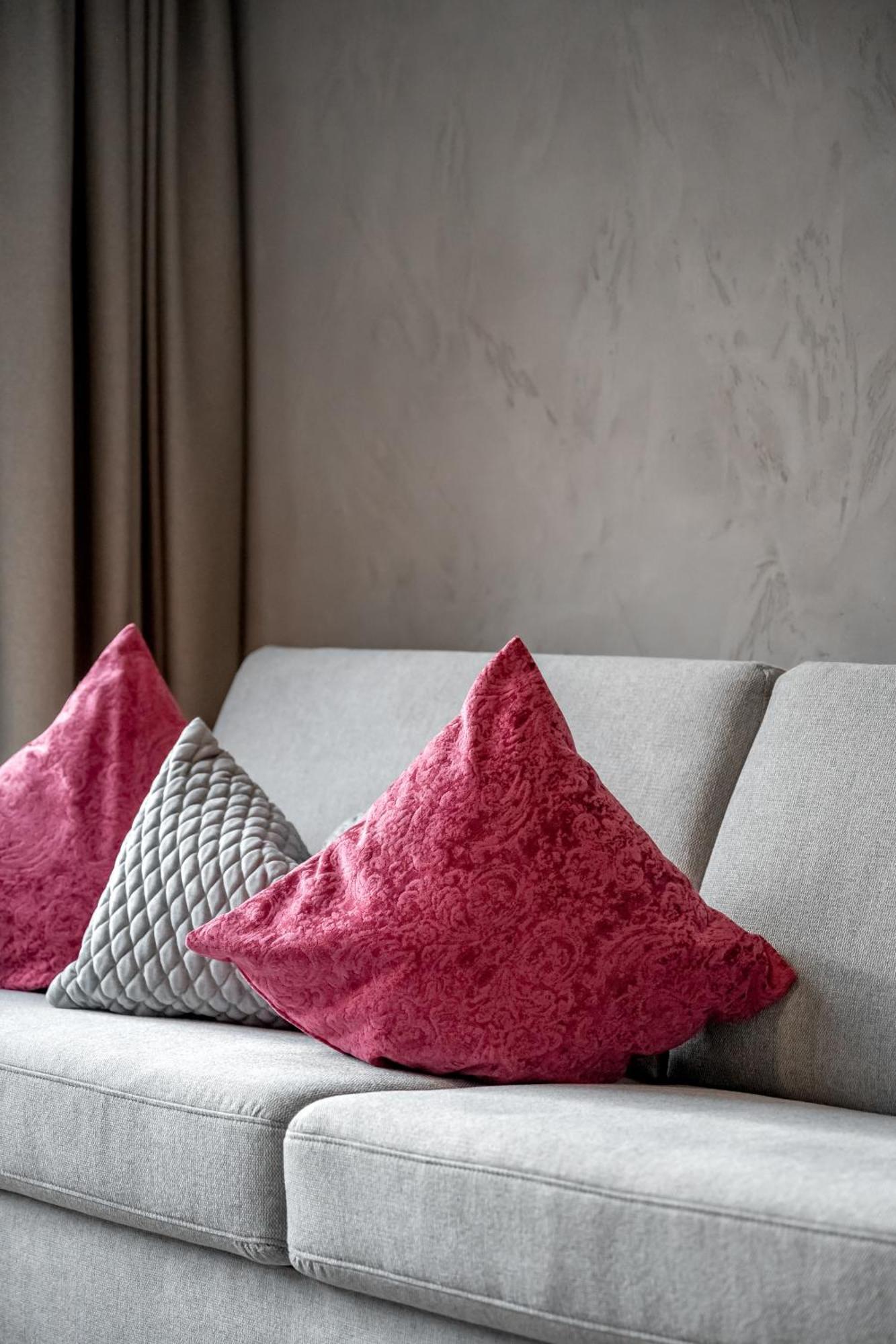 Tilia Living - B&B Mit Dem Komfort Eines Kleinen, Feinen Hotels รีด อิม โอเบอร์อินน์ทาล ภายนอก รูปภาพ