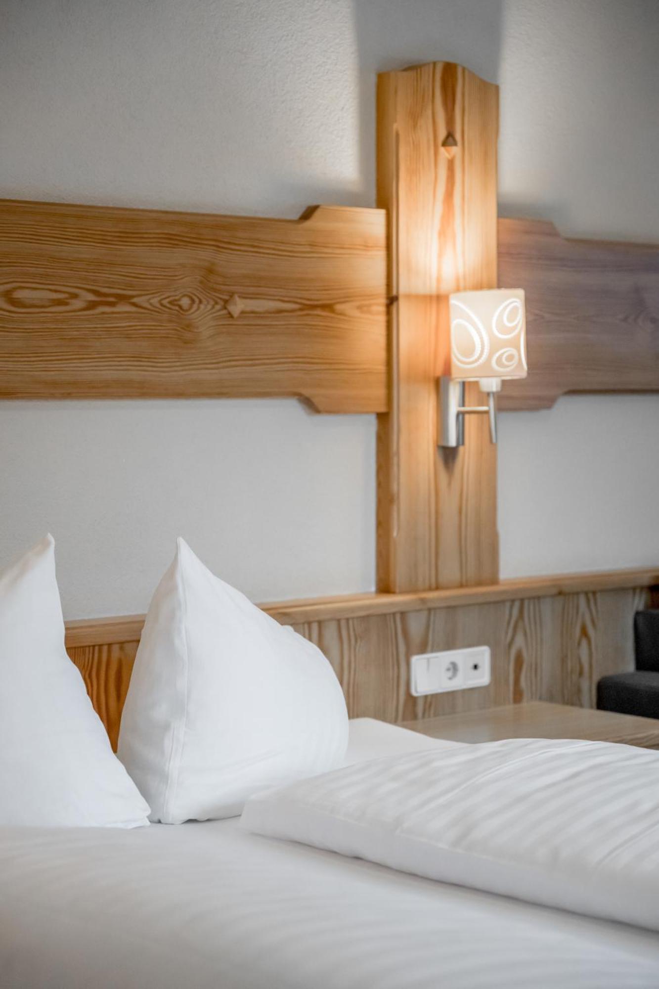 Tilia Living - B&B Mit Dem Komfort Eines Kleinen, Feinen Hotels รีด อิม โอเบอร์อินน์ทาล ภายนอก รูปภาพ